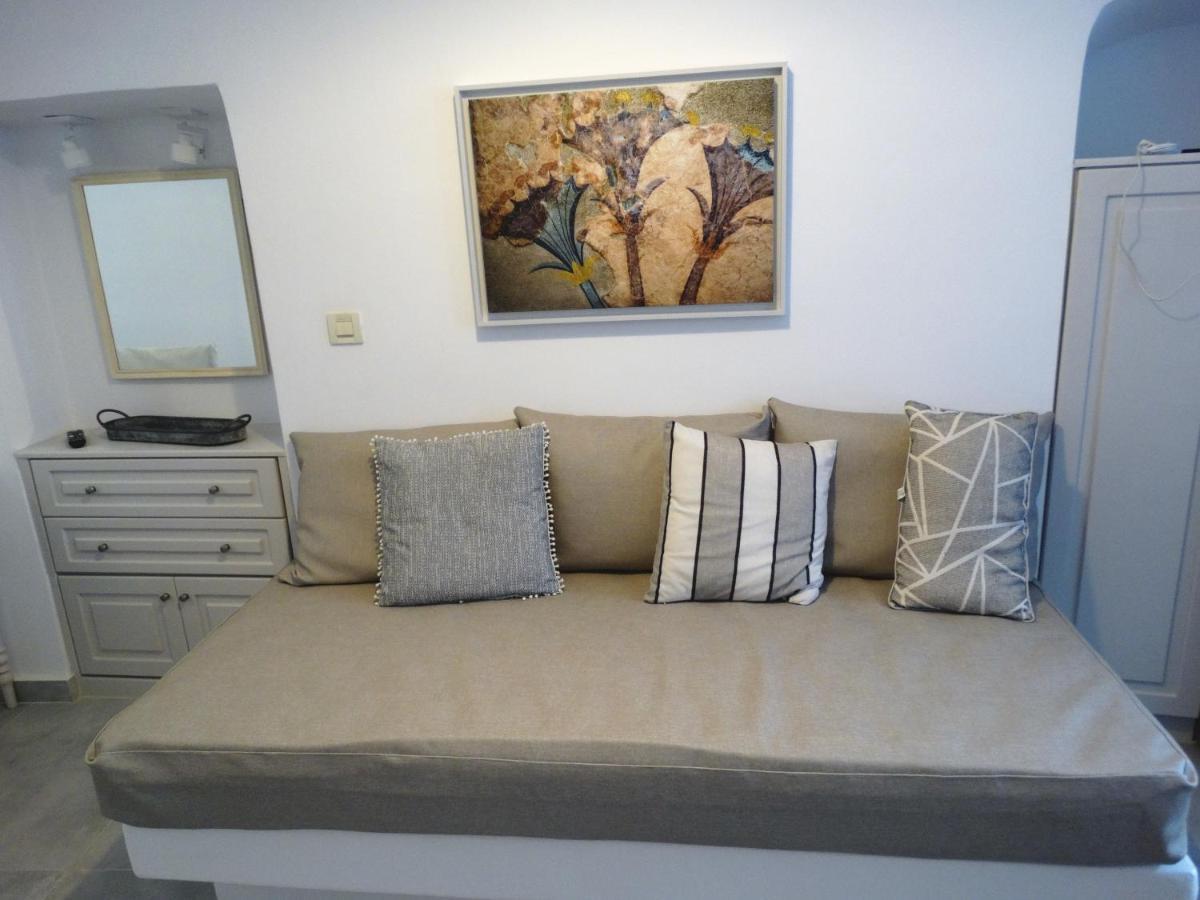 Yposkafo Suites - Studio - Santorini Фіра Екстер'єр фото